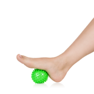 Масажний м'яч з шипами Qmed Massage Balls 7 см, зелений - Зображення 3